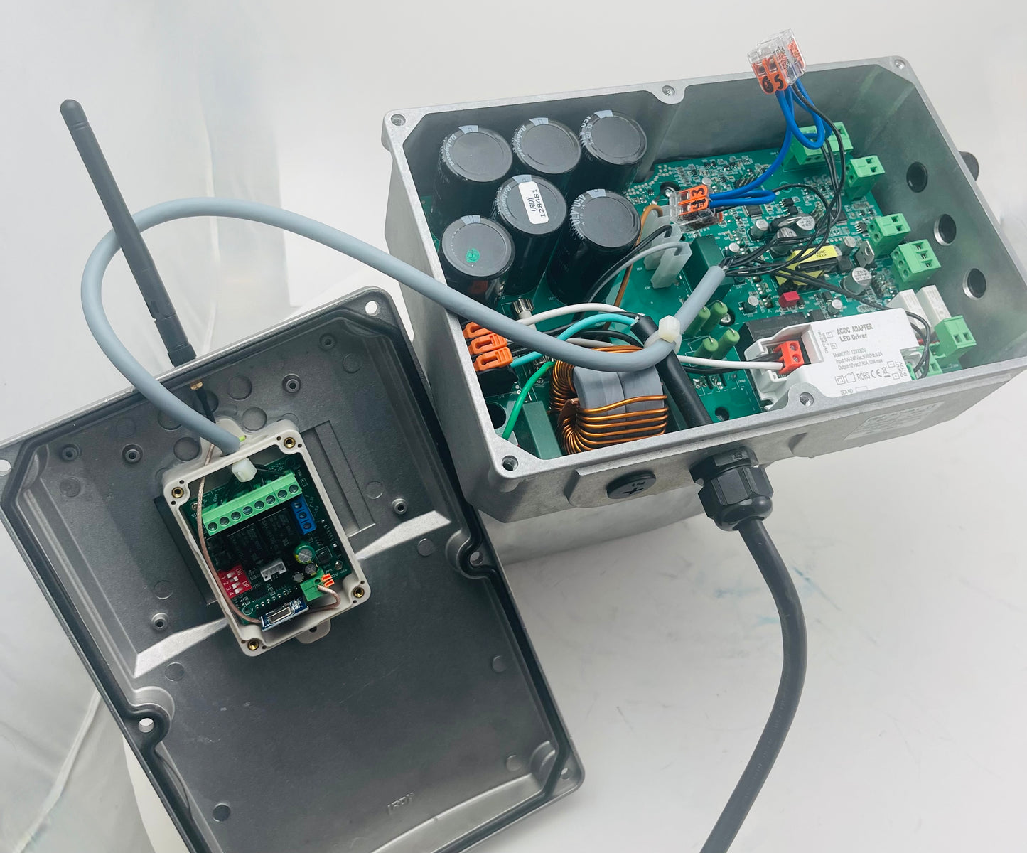 Solvie Lift System with Marine Brake-Motor - 110V/1ph